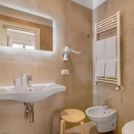 La Portavecchia Homes Apartment